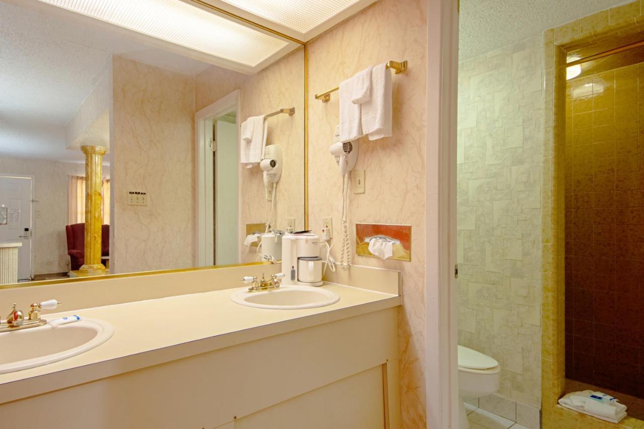 Economy Inn & Suites Denton Extérieur photo